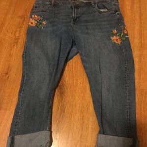 Old Navy Floral Boyfriend jeans